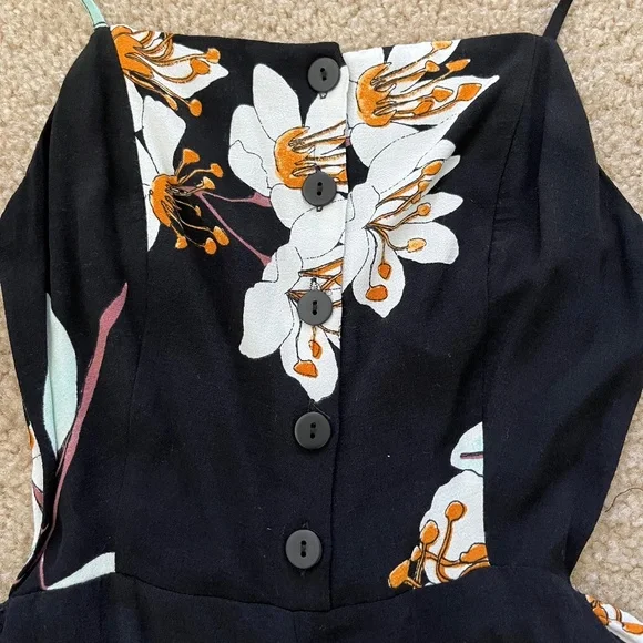 Kimchi Blue Jumpsuit - Picture 4 of 14